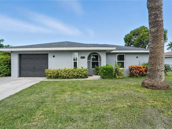 3571 Santiago WAY, NAPLES, FL 34105