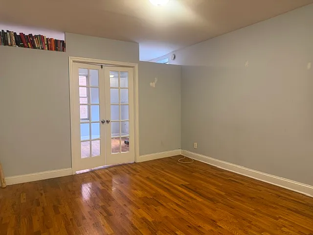 Building Photo - 251 E 84th St #4B