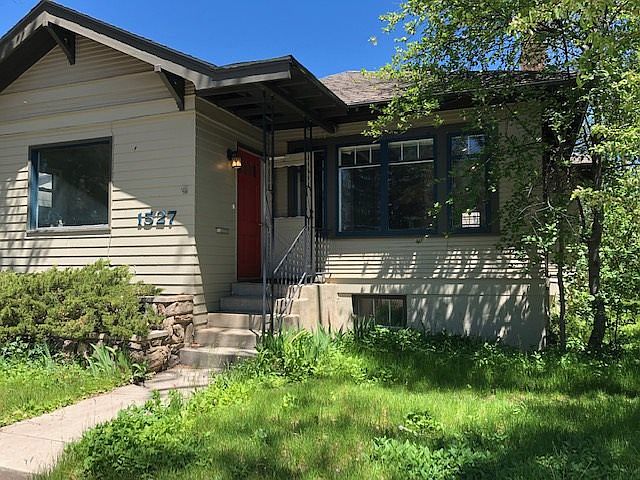 1st image of 1527 Custer St