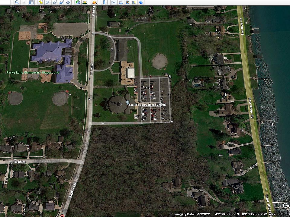 2nd image of 21599 E Parke Ln N