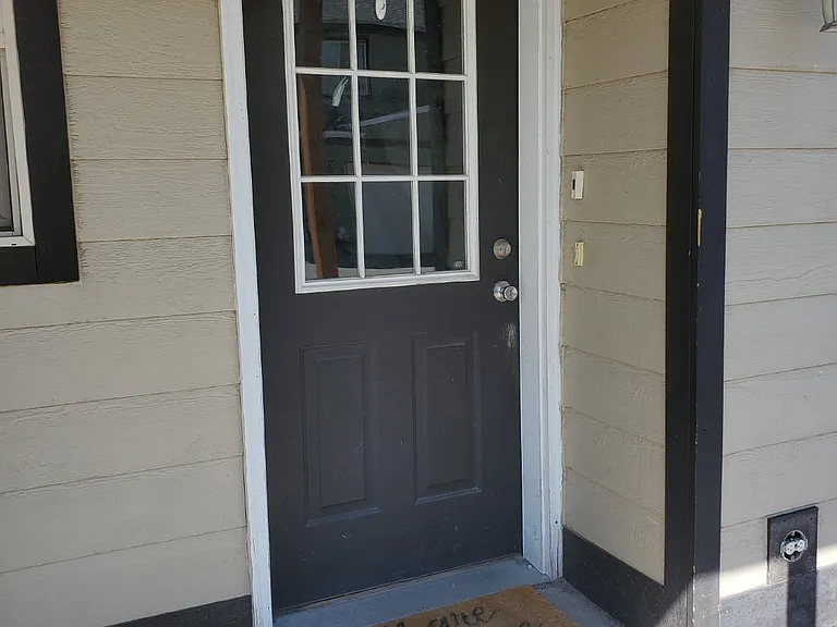 1122 Cruiser Ln #B — Photo 4