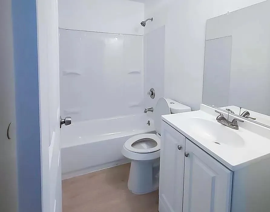 2 bed, 525 sqft, $700 — Photo 4