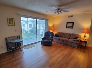 8960 Duckview Dr #1, Myrtle Beach, SC 29575