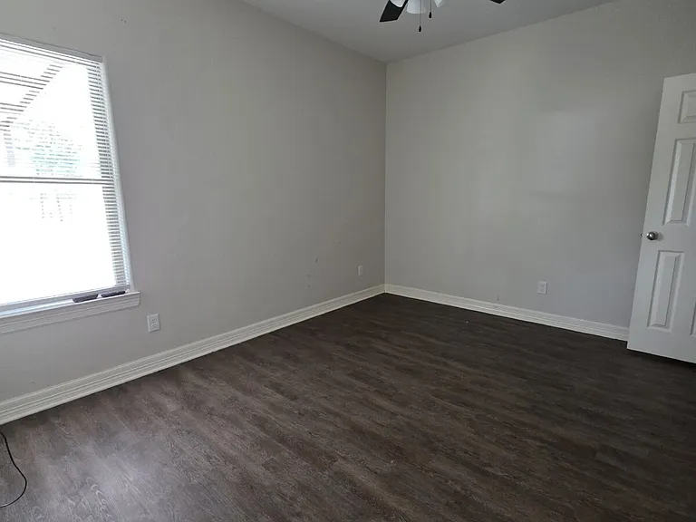 5282 FM 2625 E #6 — Photo 9