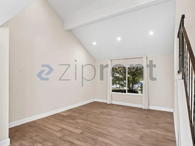 35059 Sellers Ct — Photo 6