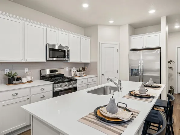 24515 E Feather Loop, Liberty Lake, WA 99019
