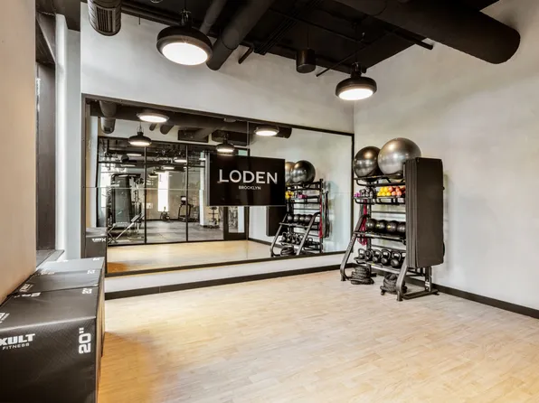 54 Crown Street image 17 of 27