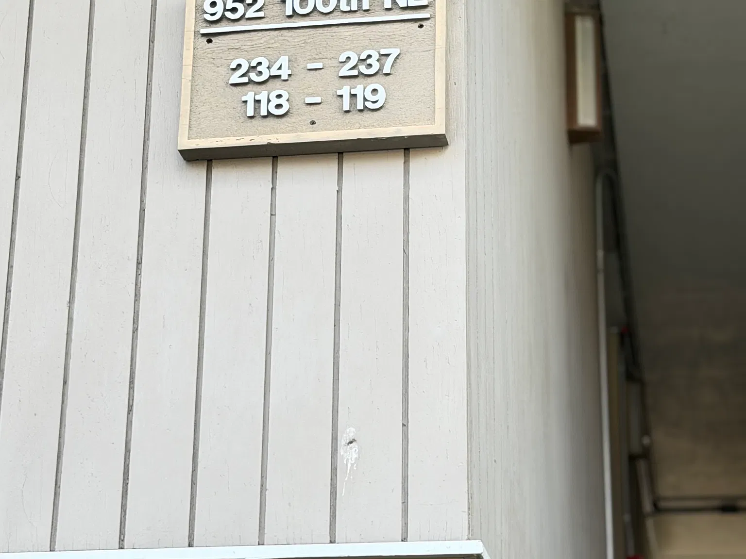 2 bed, 823 sqft, $2,600 — Photo 1