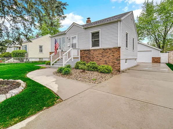 214 N Jay St, Griffith, IN 46319