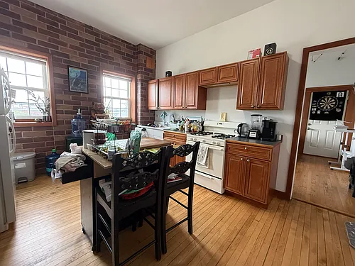 2135 S Western Ave #3R Photo 1