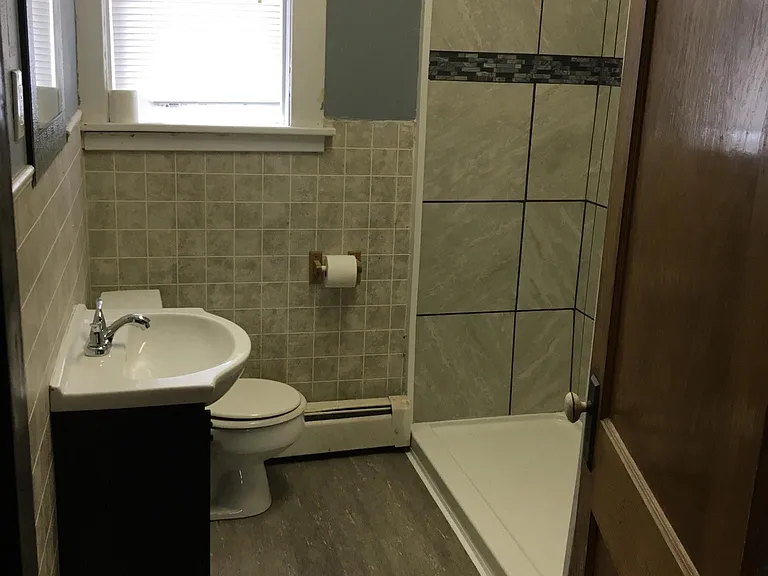 101 N Ellis St #3 — Photo 5