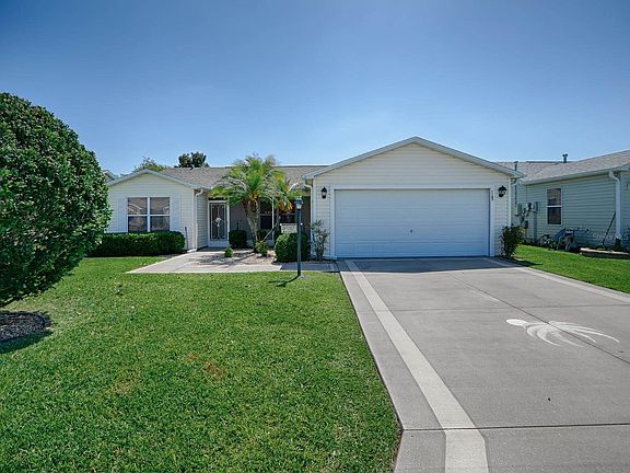 4th image of 1107 Berkshire Pl
