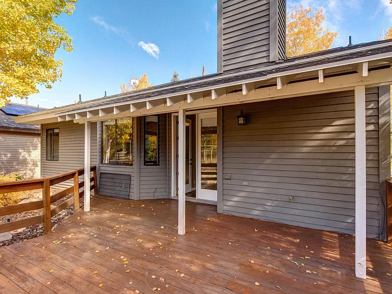 1656 W Silver Springs Rd — Photo 29
