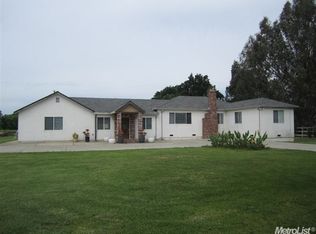 8820 Bader Rd, Elk Grove, CA 95624