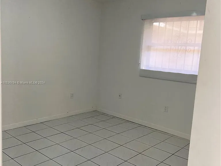 11925 NE 2nd Ave #B308 — Photo 15