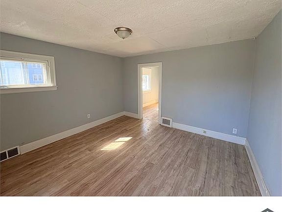 3rd image of 3310 E 132nd St #2
