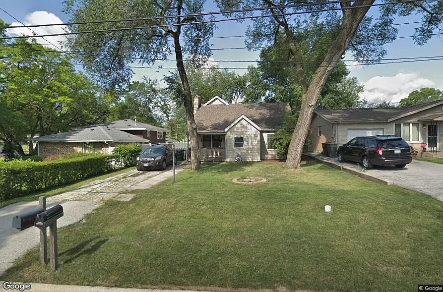 2nd image of 15444 Lamon Ave