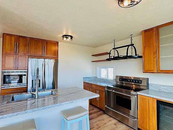 3rd image of 495 Liholiho St APT 301