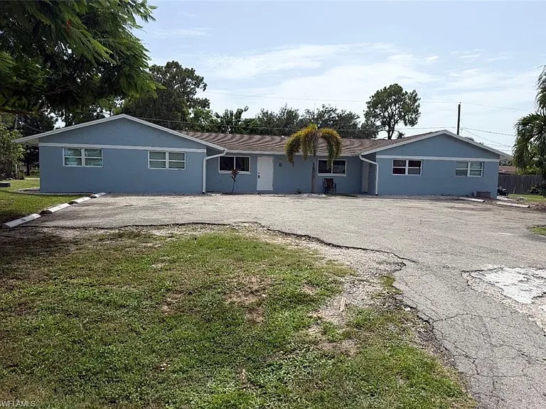 2601 47th Ter SW #B — Photo 1