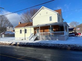 522 Jackson St, Garrett, PA 15542