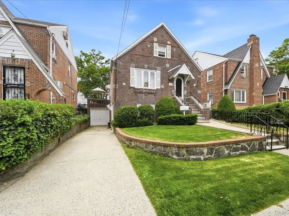 1843 Yates Avenue, Bronx, NY 10461