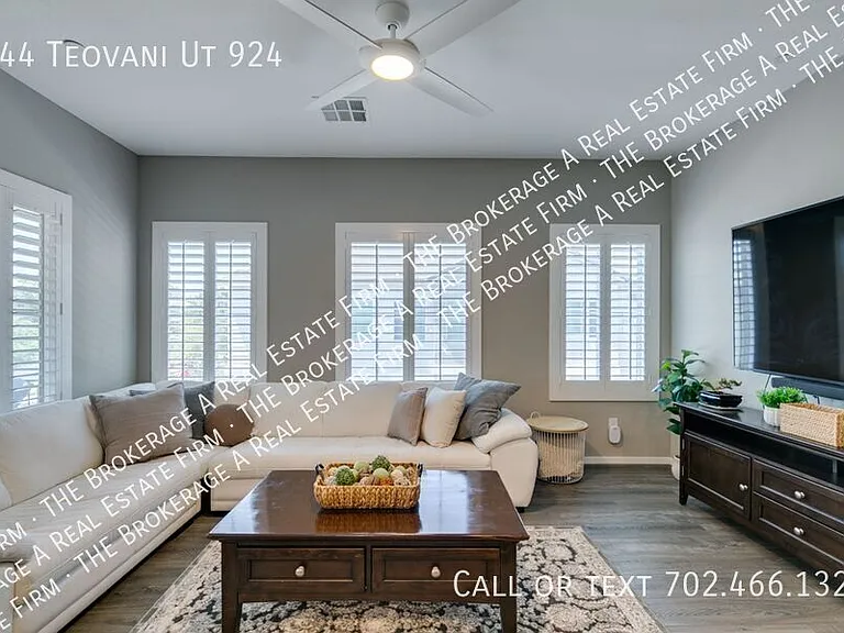 544 Teovani St #924 — Photo 16