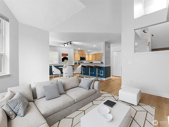 5th image of 23904 66th Avenue S #P106