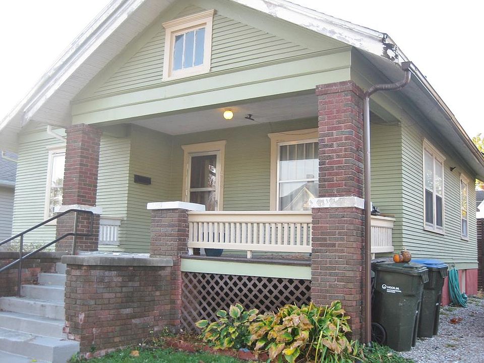 1st image of 408 E Illinois St