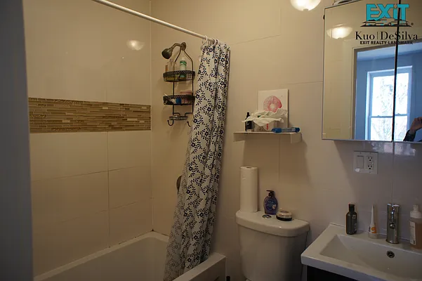 Rented by Exit Realty Landmark | media 9