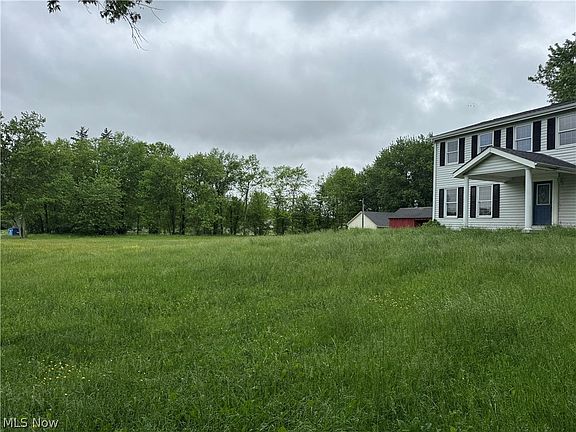 5th image of 2320 Leetonia Rd