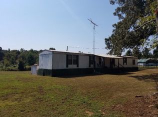 4929 Pt Mason Rd, Big Sandy, TN 38221