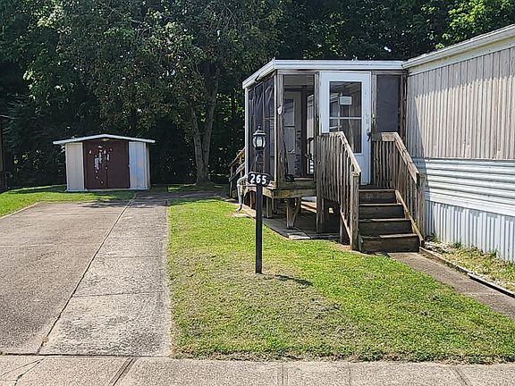 3rd image of 265 Timberline Dr