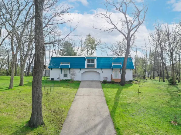 2828 North River Bluff DRIVE, Janesville, WI 53545