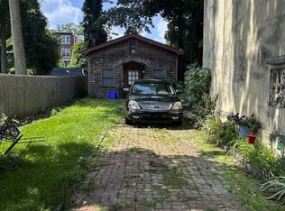 423 W Winona St, Philadelphia, PA 19144