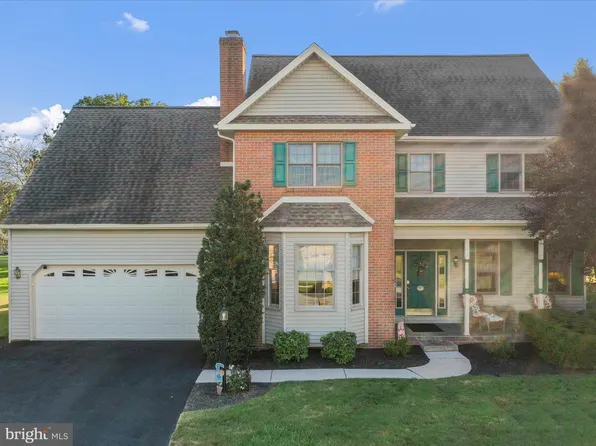 1440 Highfield Ct, Chambersburg, PA 17202