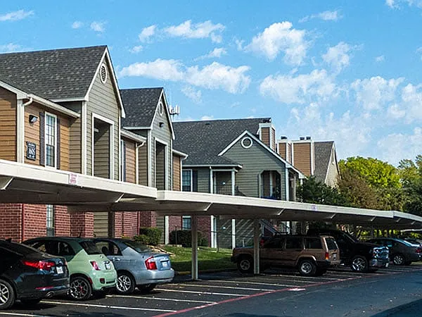 The Arbors on Forest Ridge Apartments — Photo 51