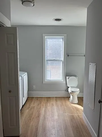 51 Van Derveer St — Photo 2