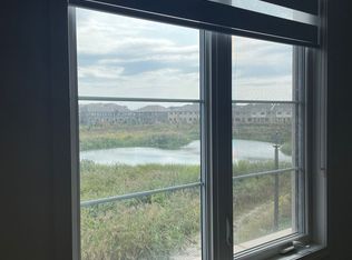 3070 John McKay Blvd #9, Oakville, ON L6H 4K5