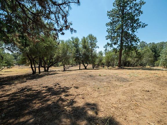 2nd image of 3326 Sand Ridge Rd