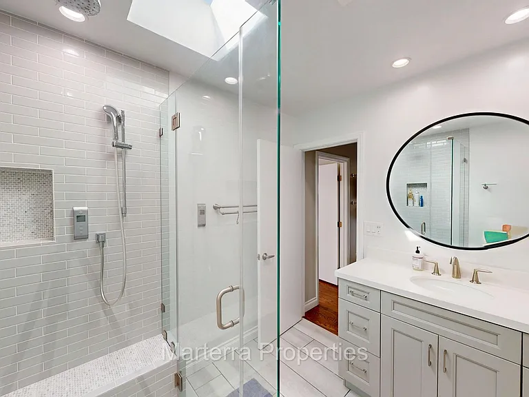 2342 Fordham Dr — Photo 31