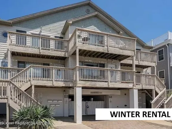 132 Hancock Ave APT 1, Seaside Heights, NJ 08751