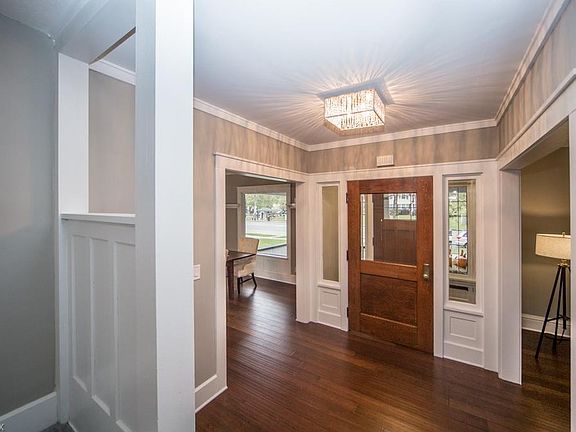 5th image of 13418 Clifton Blvd