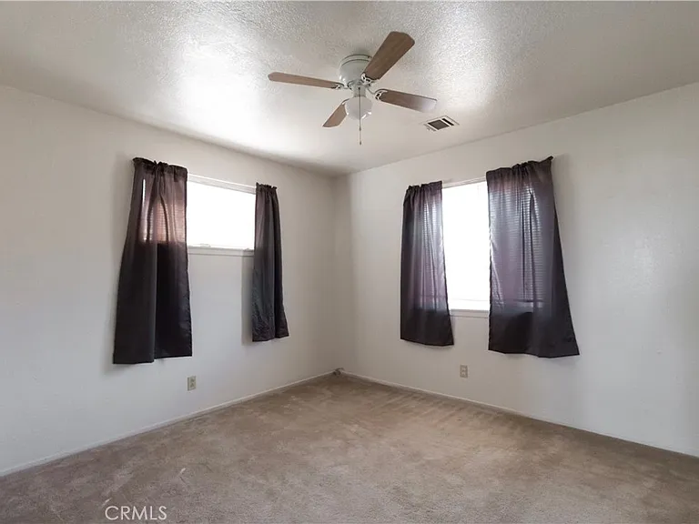 32303 Sapphire Rd — Photo 16