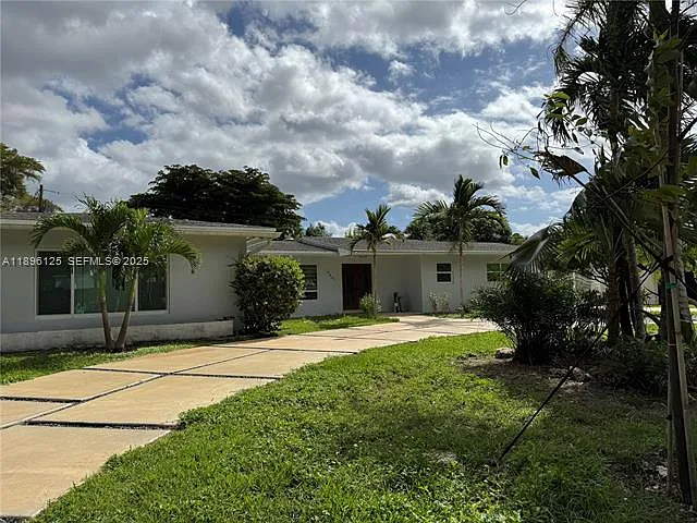 9401 SW 69th Ct — Photo 11