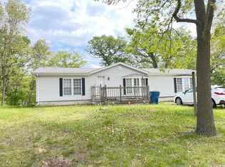 5872 E 1015 N, Demotte, IN 46310