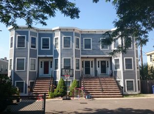 798C E 3rd St #C, South Boston, MA 02127