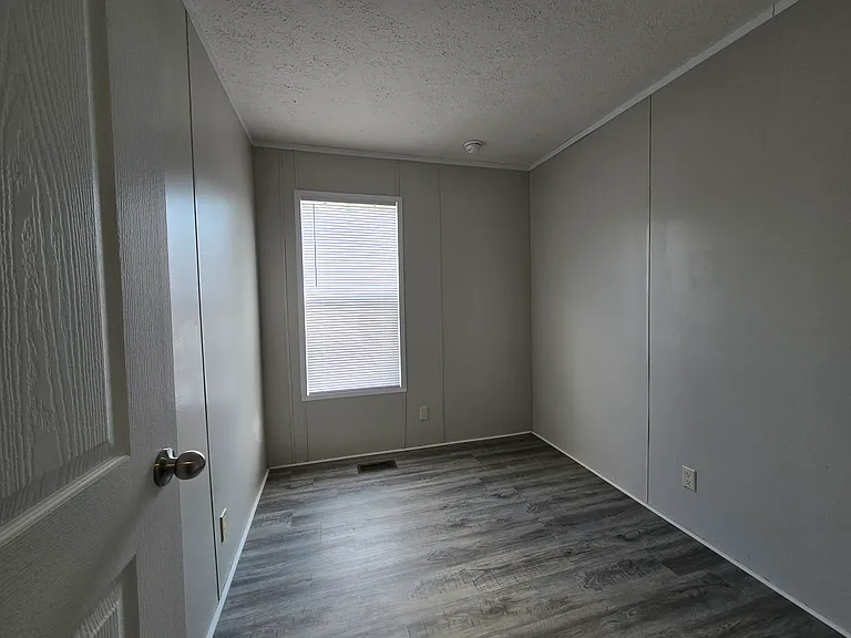 64 Eagle Dr — Photo 7