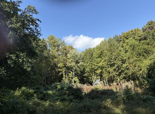 1431 Roarks Cove Rd, Sewanee, TN 37375