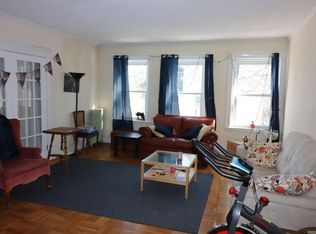 104 Toxteth St #4A, Brookline, MA 02446