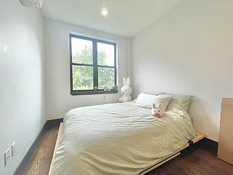 Rented by Doorway NYC, LLC